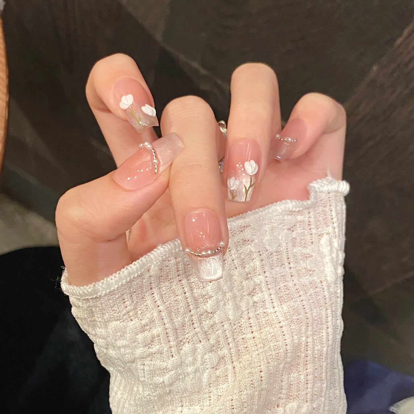 10pcs Hand-painted Tulip Fake Nail Patches Sweet Pink Pearl Cat's Eye Handmade Press On Nails Ins Simple False Nail For Summer