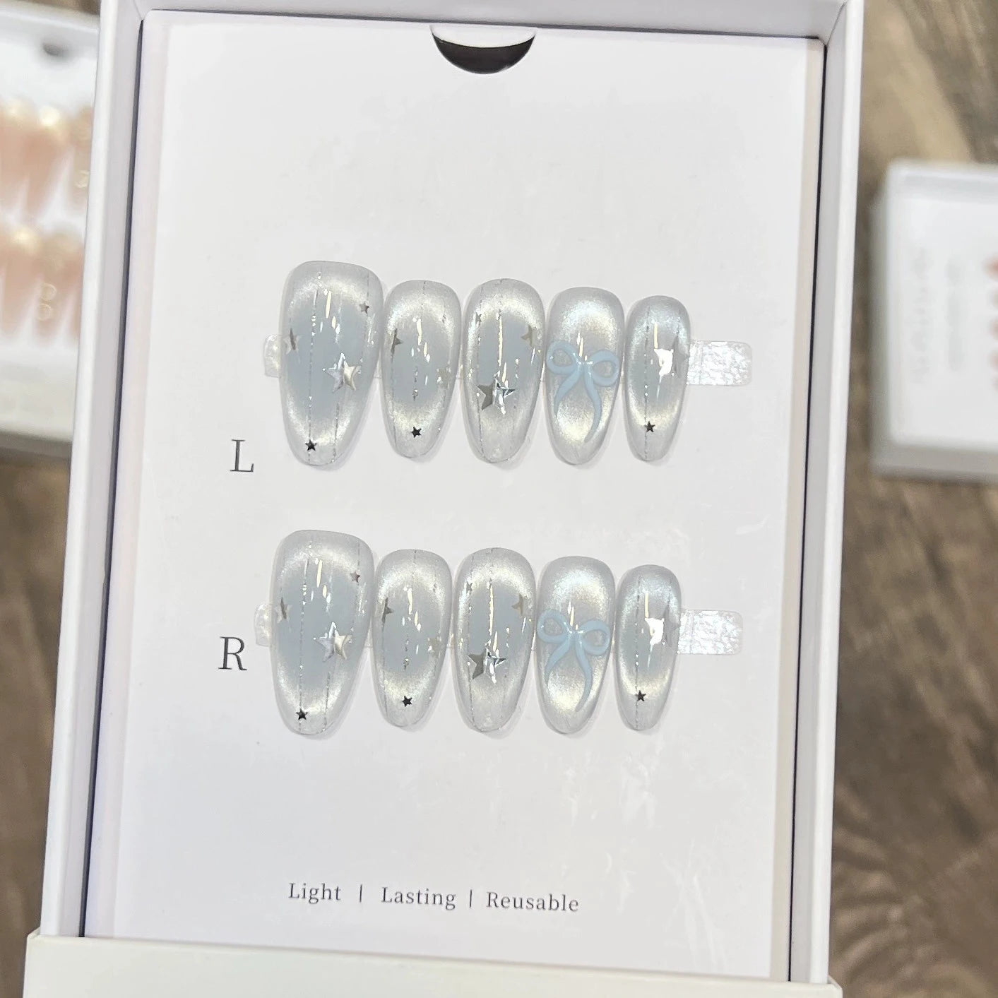 10Pcs Short Handmade Press on Nails Full Cover Rhinestone Fake Nails Gentle Design Artificial Wearable Manicure Nail Tips Autumn